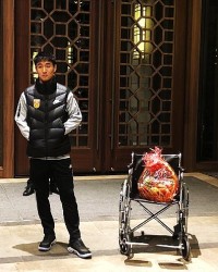  尤文图斯官宣降薪,C罗接班人引发热议  